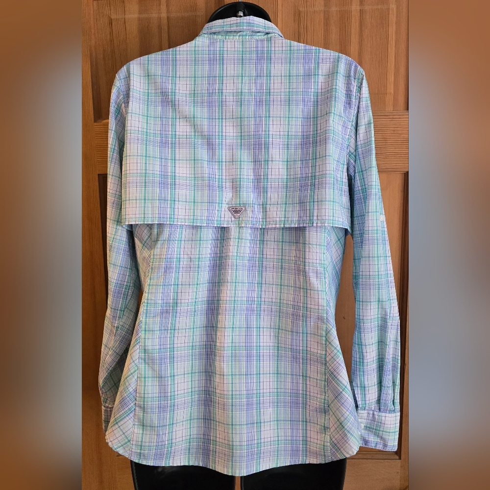 Columbia PFG Women's Structured Plaid Button Down Shirt - Blue and Green Size L - Picture 4 of 7
